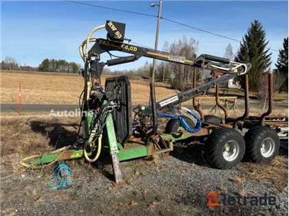 Sprzedam przyczepę leśną Farma CT 6,0-9 poprzez au