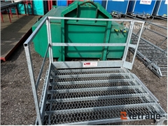 Sprzedam schody pasażerskie Trappe Og Platform / S