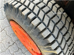 Wielofunkcyjna maszyna komunalna Hako Trac 4000 Wi