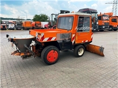 Wielofunkcyjna maszyna komunalna Hako Trac 4000 Wi