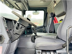 SCANIA P 420  PLATFORMA 6,80 m  PK 29002 + PILOT