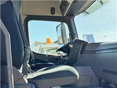 MERCEDES AROCS 3743  POMPA DO BETONU 24 m + PILOT