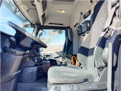 MERCEDES AROCS 3743  POMPA DO BETONU 24 m + PILOT