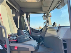 Renault C 380  SKRZYNIA 6,80 m + PK 20001 - K C +