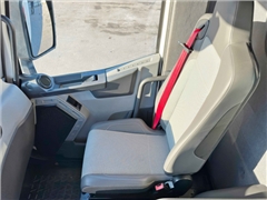 Renault C 380  SKRZYNIA 6,80 m + PK 20001 - K C +