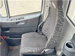 IVECO TRAKKER 360  SKRZYNIA 6,80 m + PK 16002 B +