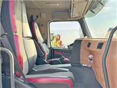 Volvo FMX 460 Skrzynia 6,60 m  HIAB X - HIPRO 302