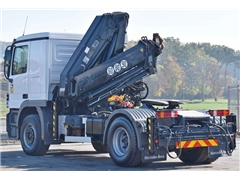MERCEDES ACTROS 1844  Ciągnik siodłowy  HIAB 330