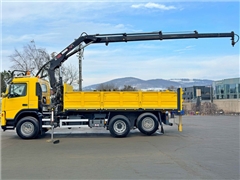 Volvo FM 330  WYWROTKA 5,50 m + HIAB 122 B - 3 DU