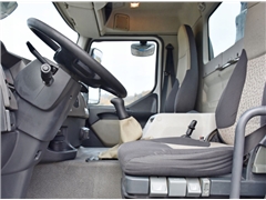 Renault Premium 320 DXI  Skrzynia 8,20 m  FASSI