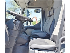 Renault MIDLUM 220  WYWROTKA 4,00m + PK 7001 - EH