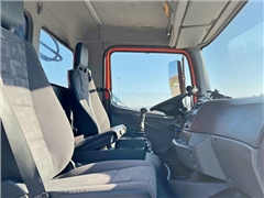 Mercedes AXOR 1829  WYWROTKA 3,80 m  HIAB 111 HI