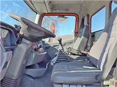 Mercedes AXOR 1829  WYWROTKA 3,80 m  HIAB 111 HI