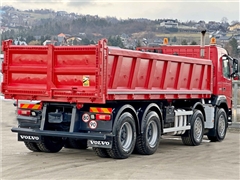 Volvo FM 370  WYWROTKA 6,40 m + BORDMATIC / 8x4