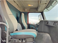 Volvo FM 370  WYWROTKA 6,40 m + BORDMATIC / 8x4