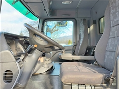 Mercedes Actros 1832  WYWROTKA 4,60 m + BORDMATIC