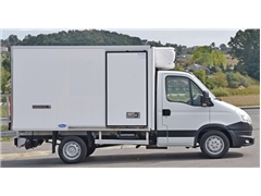 IVECO DAILY 35S13  CHŁODNIA / IZOTERMA   STAN BD
