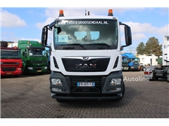 MAN TGS 26.460 + 6X2 + EURO 6 + 8 PIECES IN STOCK