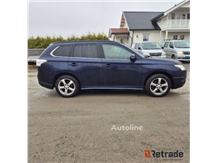 Sprzedam crossover Mitsubishi OUTLANDER poprzez au