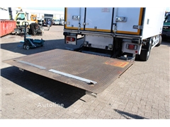 Mercedes Antos 1924 + THERMO KING 1200 + LIFT + EURO 6