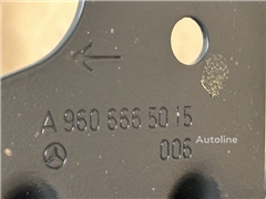 STEP BRACKET MOUNTING Mercedes-Benz AROCS ACTROS M