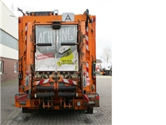 Śmieciarka Mercedes-Benz 2633 Econic Schörling 3RI