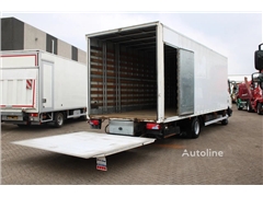 MAN TGL 12.210 + LIFT + MANUAL