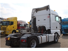 MAN TGX 18.480 + EURO 6 + 4x4 hydro + MANUAL + SPOILER