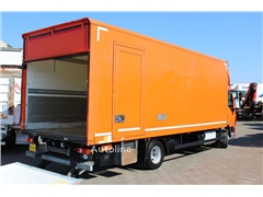 DAF LF 210 + euro 6 + lift + 12t