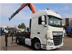 Żuraw samojezdny DAF XF 106.510 + PALFINGER 330002