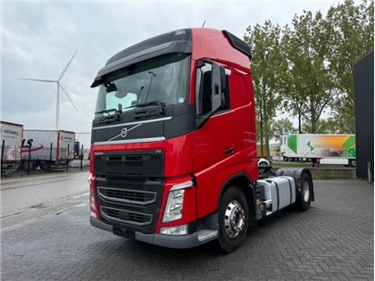 Volvo FH 460 GLOBETROTTER, ALU WHEELS, HYDRAULIC, COMPRESSOR