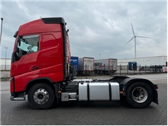 Volvo FH 460 GLOBETROTTER, ALU WHEELS, HYDRAULIC, COMPRESSOR