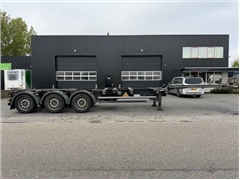 Kögel S24-2 3 axles Liftachse 2x20 1x30 ft 1x40ft