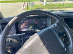 Volvo FM 330 2 temp koelvriesbak , 760 lang, 2 comp, car