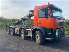 Volvo FM 440 8x4 ,containersysteem, handgeschakeld, luch