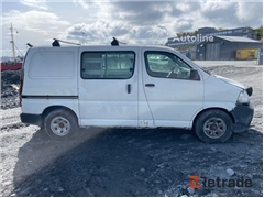 Toyota HIACE 4WD