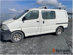 Toyota HIACE 4WD