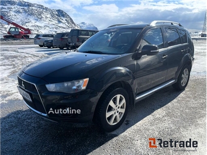 Sprzedam crossover Mitsubishi Outlander poprzez au