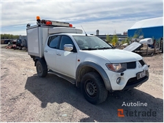 Sprzedam pick-up Mitsubishi L200 poprzez aukcję