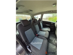 Sprzedam minivan Ford S-MAX poprzez aukcję
