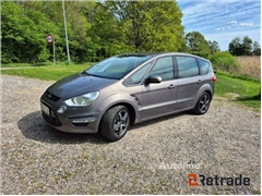 Sprzedam minivan Ford S-MAX poprzez aukcję