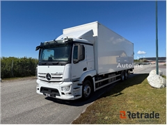 Mercedes Actros Sprzedam ciężarówkę furgon Mercedes-Benz Actros poprzez aukcję