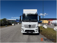 Mercedes Actros Sprzedam ciężarówkę furgon Mercedes-Benz Actros poprzez aukcję