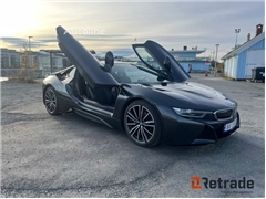 Sprzedam coupé BMW i8 poprzez aukcję