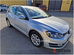 Sprzedam hatchback Volkswagen Golf TDI Bluemotion