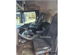Sprzedam wywrotka Mercedes-Benz Actros poprzez auk