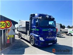 Sprzedam wywrotka Mercedes-Benz Actros poprzez auk