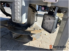 Sprzedam posypywarkę zawieszaną Hilltip IceStriker