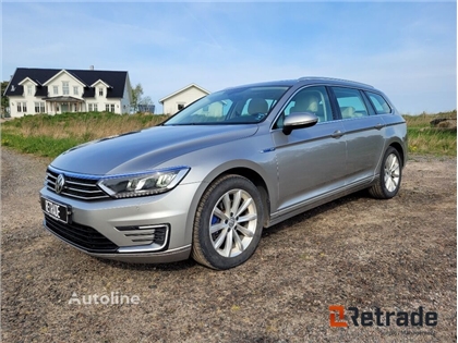 Sprzedam kombi Volkswagen PASSAT poprzez aukcję
