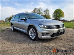 Sprzedam kombi Volkswagen PASSAT poprzez aukcję